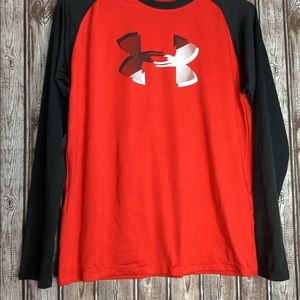 Boys long sleeve under amour T-shirt